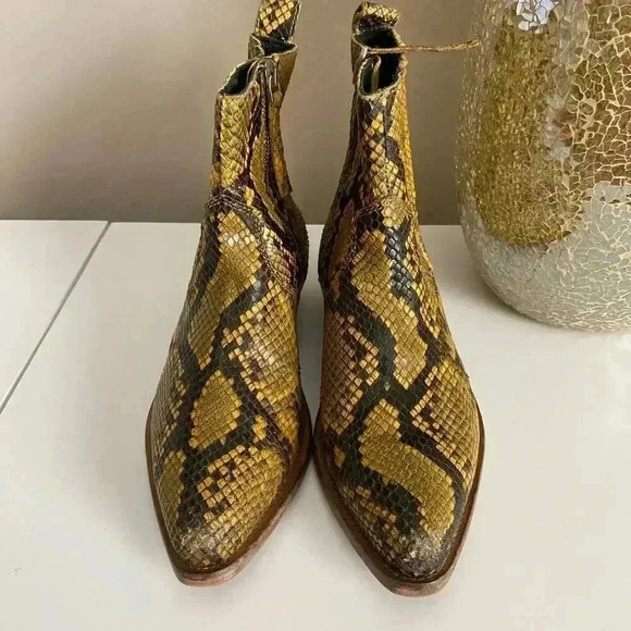 Golden Goose Santiago Snake Embossed Western Boot - Picture 6 of 16